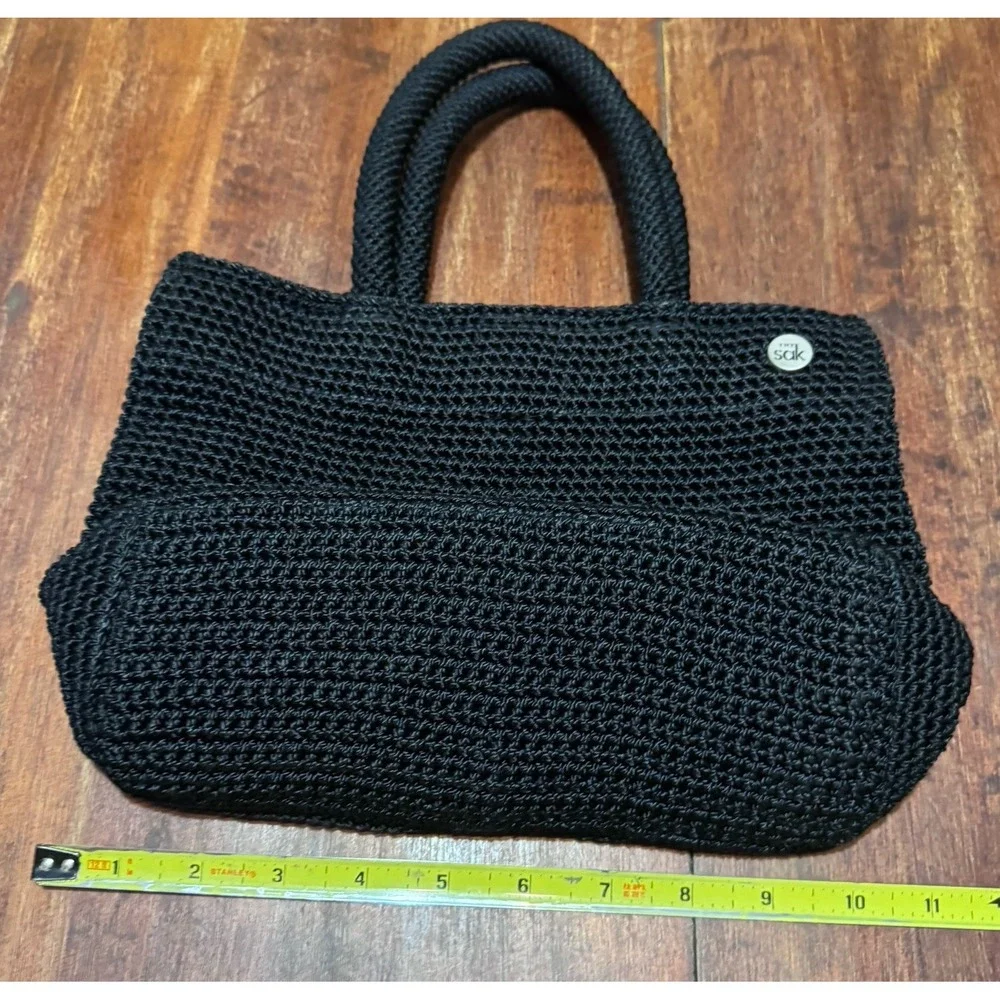 The Sak Crochet Knit Woven‎ Double Handle Handbag Magnetic Closure Purse Vintage